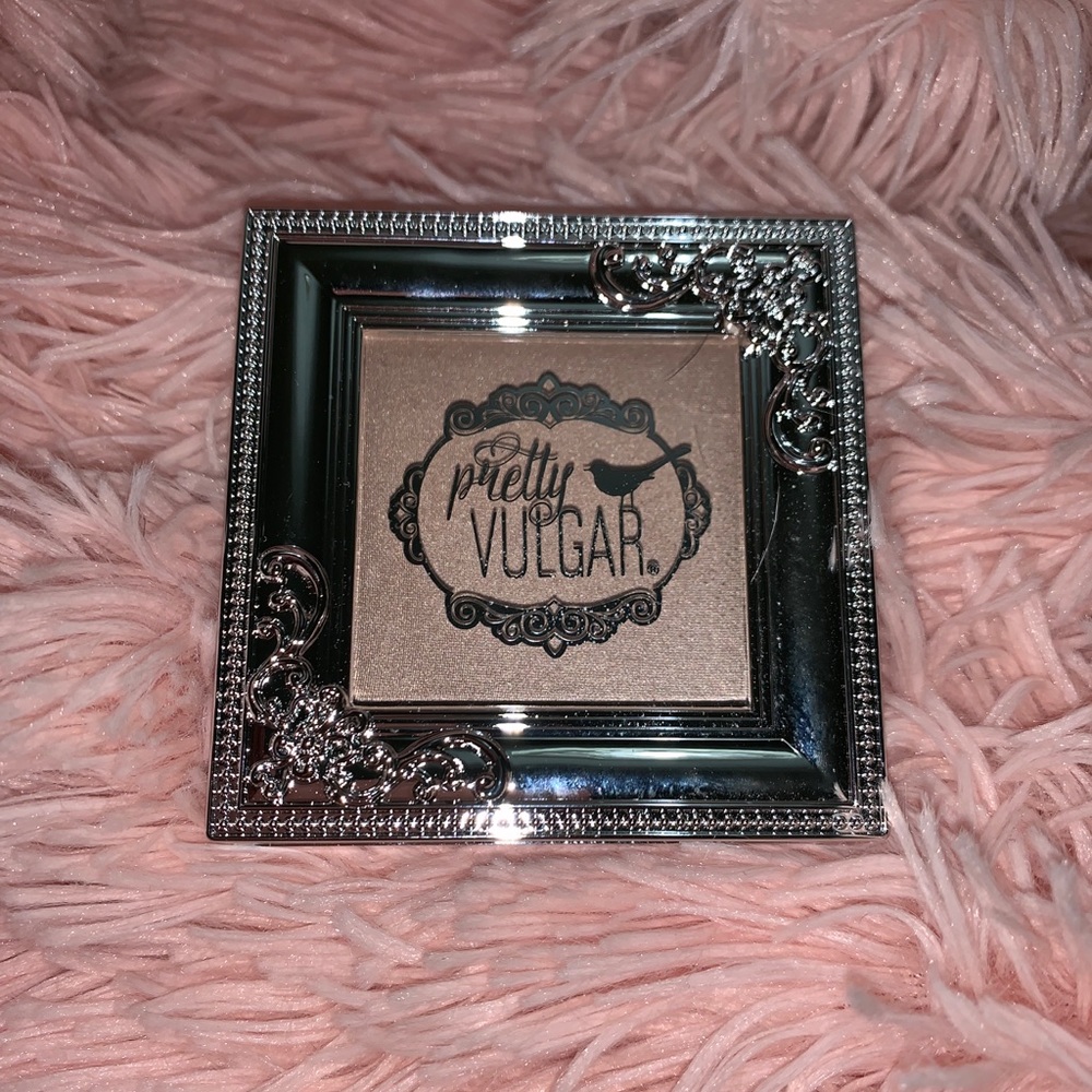 Pretty Vulgar Highlighter ✨